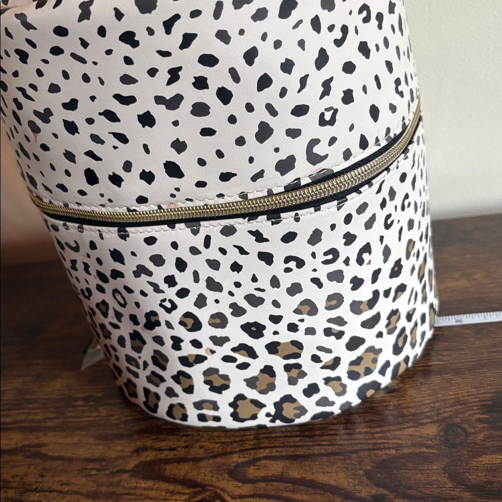 Leopard Print Cylinder Cosmetic Bag - White and Black and gold - Picture 5 of 5